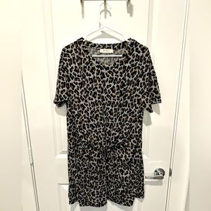 Altar’d State/Arula/A Beautiful Soul Leopard Print Dress with Tie Waist detail